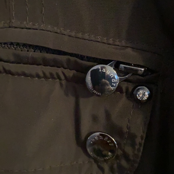 Laundry Jacket - Picture 4 of 10